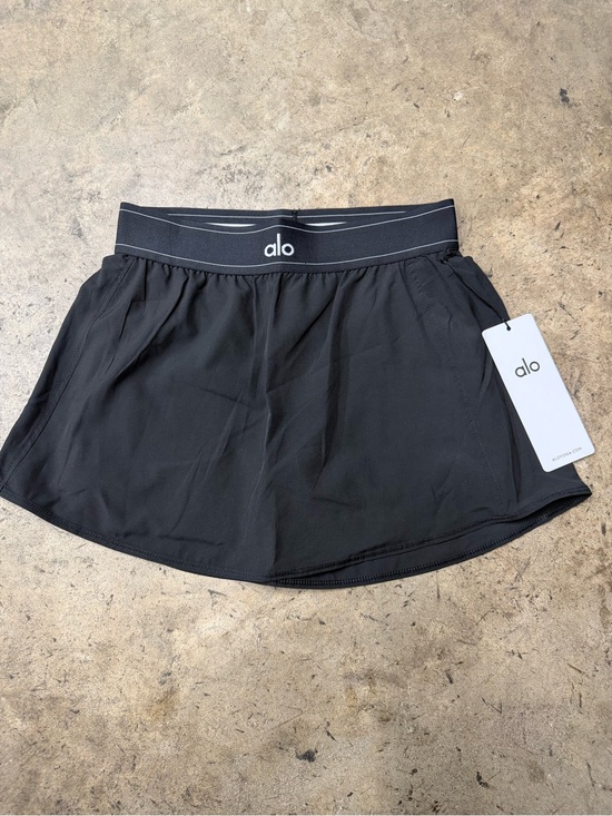 ALO Yoga Pants - ALO Yoga Black Match Point Skirt (Medium)